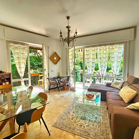 Casa Con Giardino Vicino Al Mare Апартаменти